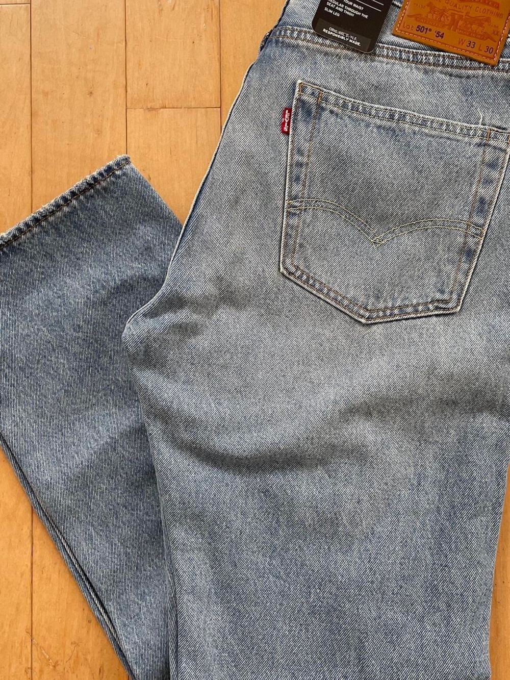 Levi's Men's 501 1954 Premium Jeans New Size 33x30 Beautiful color